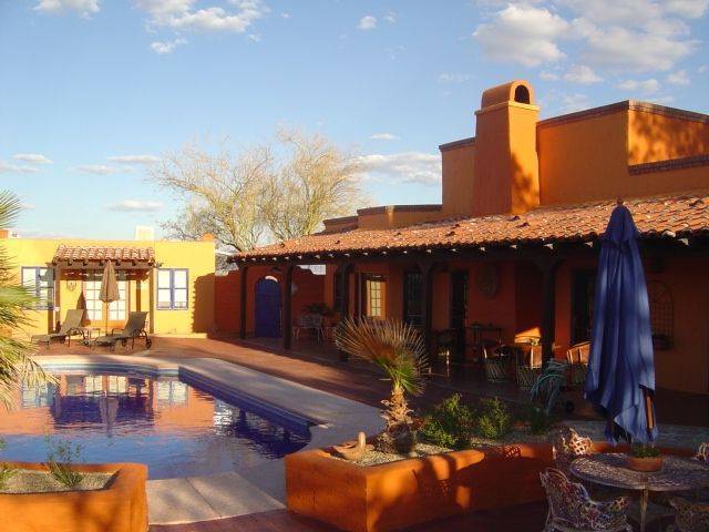La Casita Luxury Bed and Breakfast, Tubac, Arizona, how to choose a booking site, compare guarantees and prices in Tubac