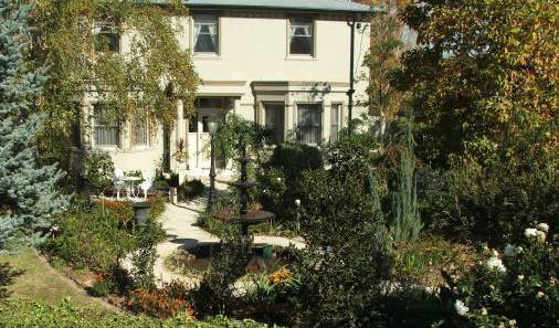 Briardale Bed and Breakfast - Get low hotel rates and check availability in Albury 7 photos