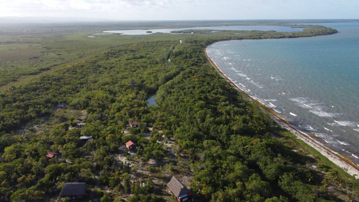 Palmento Grove, Hopkins, Belize, online secure confirmed reservations in Hopkins