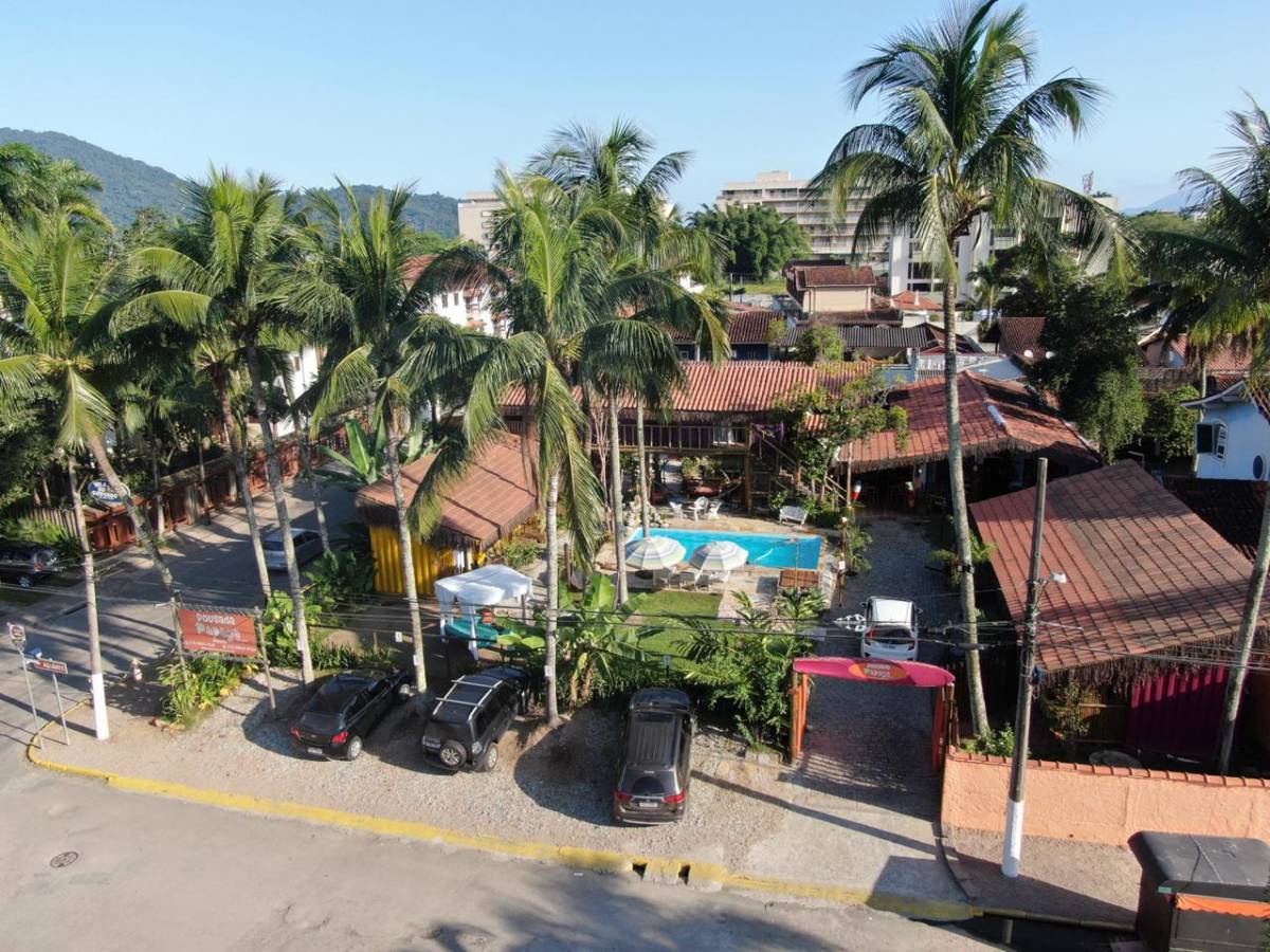 Pousada Papaya Container, Ubatuba, Brazil, Brazil hotels and hostels