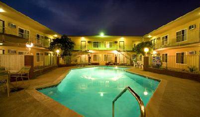 AAE Anaheim Americas Best - Search for free rooms and guaranteed low rates in Anaheim 5 photos