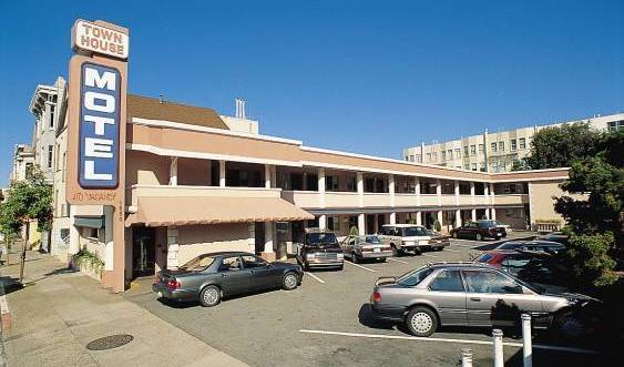 Town House Motel - Get low hotel rates and check availability in San Francisco 1 photo