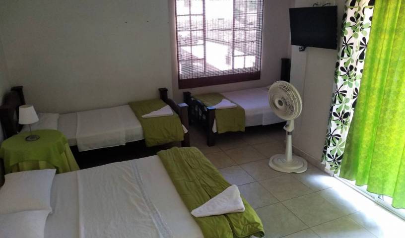 Hostel Santander Aleman - Obtenha tarifas baratas para albergue e verifique a disponibilidade em San Gil 1 foto