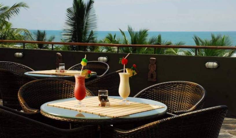 Boutique Hotel Canciones del Mar - Search for free rooms and guaranteed low rates in Jaco Beach, CR 1 photo