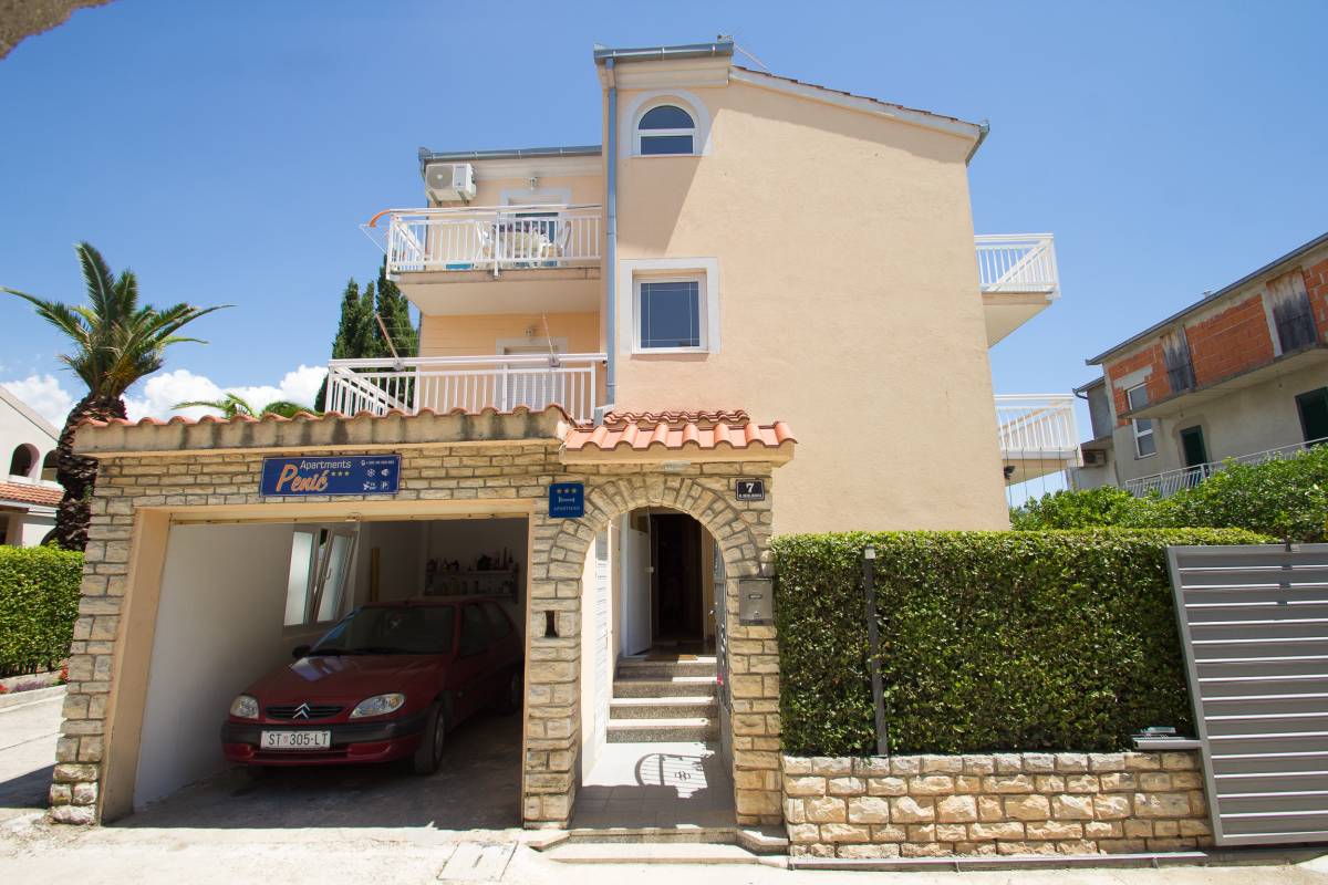 Apartments Penic, City of Trogir, Croatia, Croatia hotels and hostels