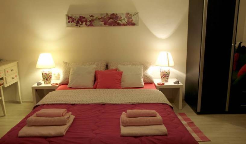 Apartment Jadranka - Search available rooms for hotel and hostel reservations in Zagreb - Centar 1 photo