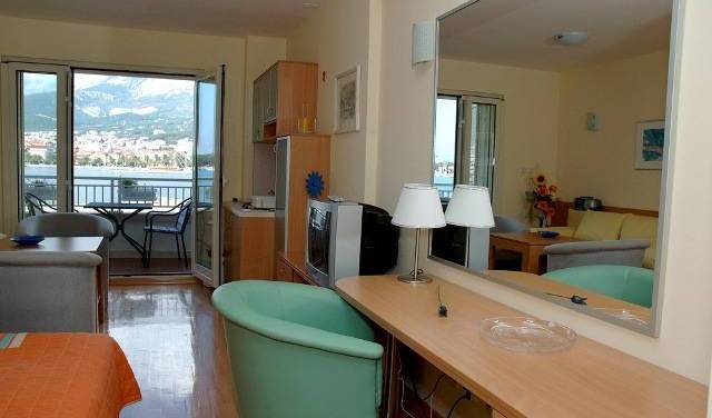 Studios Lulic - Search for free rooms and guaranteed low rates in Makarska 16 photos
