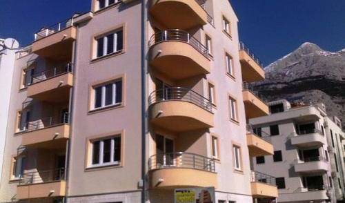 Villa Bondi - Search for free rooms and guaranteed low rates in Makarska 15 photos
