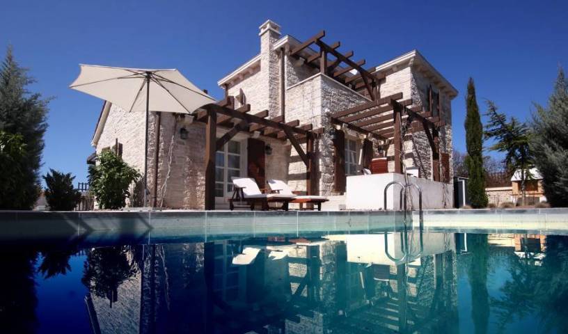 Villa Sleeping Beauty - Search for free rooms and guaranteed low rates in Medulin 16 photos
