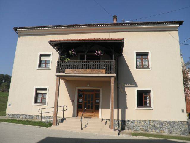 Hostel Stari Farof, Novigrad na Dobri, Croatia, hostels, backpacking, budget accommodation, cheap lodgings, bookings in Novigrad na Dobri
