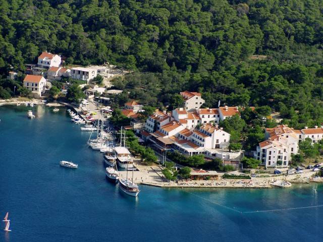 Hotel Odisej, Pomena, Croatia, Croatia hotels and hostels