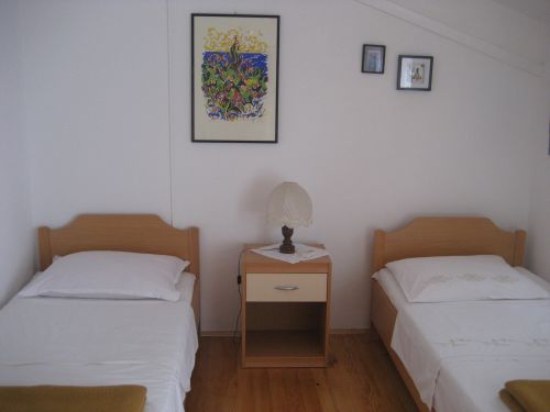 Room Zanetic, Korcula, Croatia, last minute bookings available at hotels in Korcula