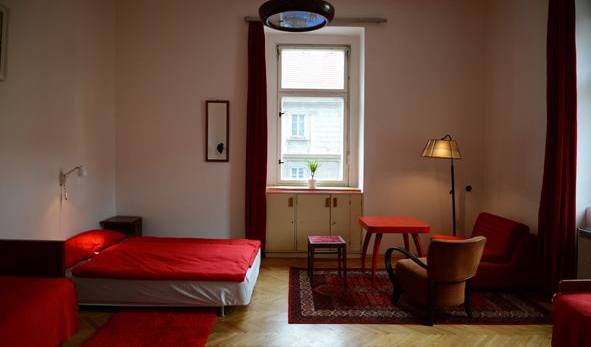 Hostel Lipa - Get low hotel rates and check availability in Prague,  hotels and hostels 10 photos