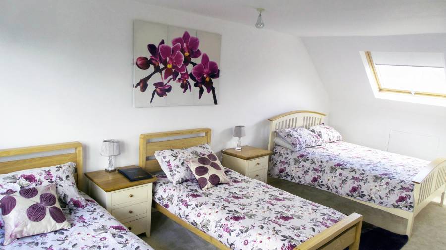 Bay Tree House Bed and Breakfast, City of London, England, compare reviews, hotels, resorts, inns, and find deals on reservations in City of London