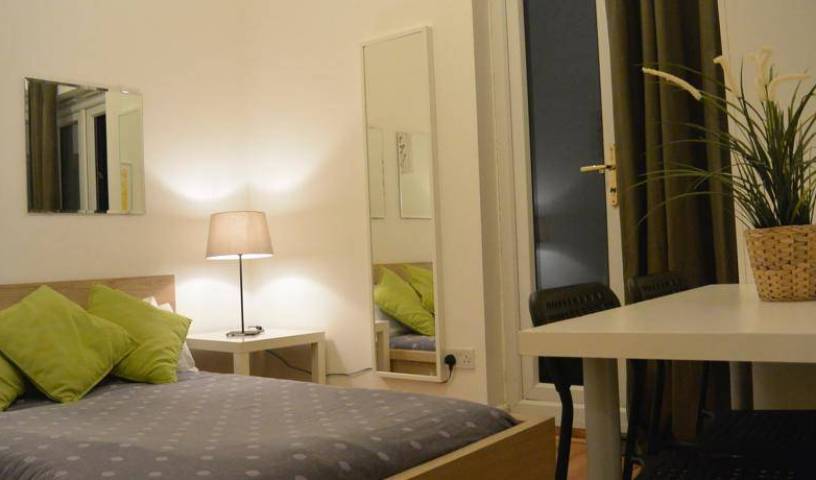 Cambridge Guesthouse - Get low hotel rates and check availability in City of London 9 photos