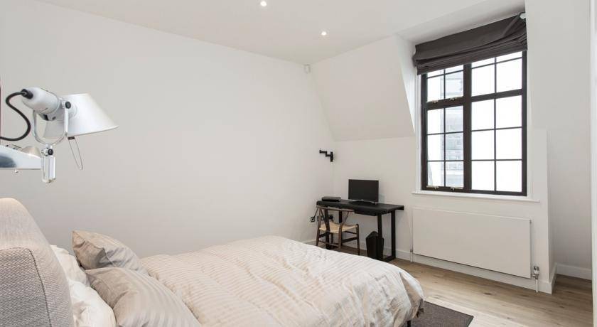 Trafalgar Square Apartment, West End of London, England, England hotels and hostels