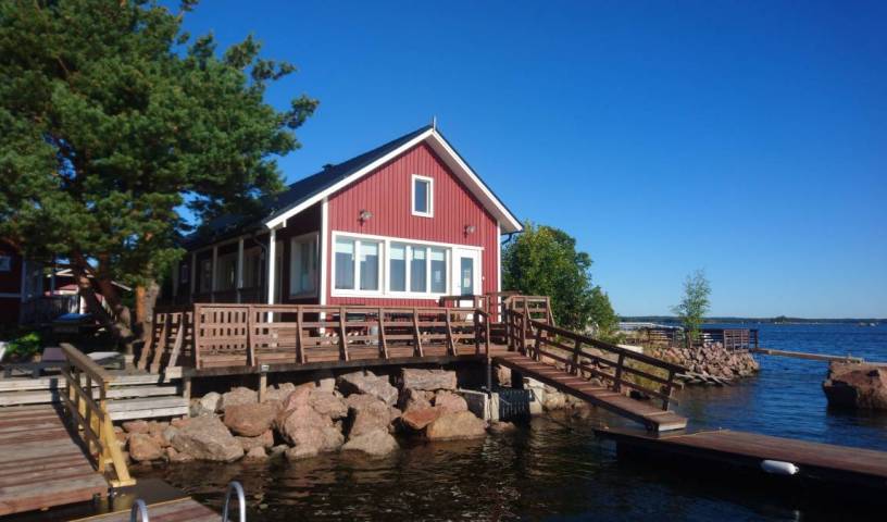 Rantakari Cottage - Search available rooms for hotel and hostel reservations in Kotka 10 photos