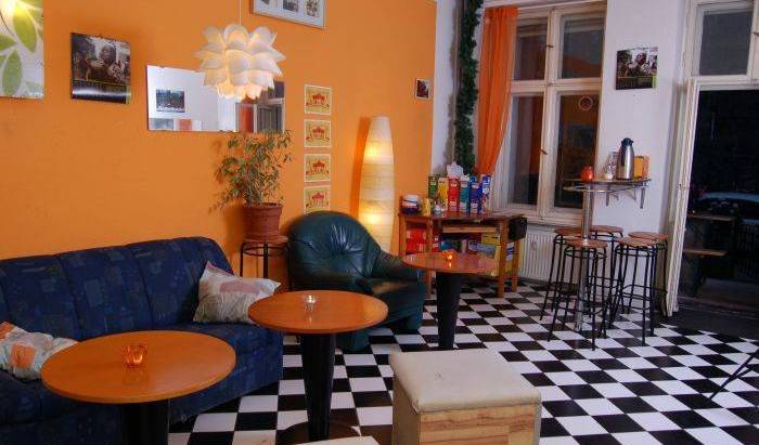 BackpackerBerlin - Get low hotel rates and check availability in Berlin, DE 7 photos