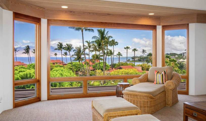 Luxury Villa in Hawaii - Search for free rooms and guaranteed low rates in Maui Meadows, everything you need for your vacation 25 photos