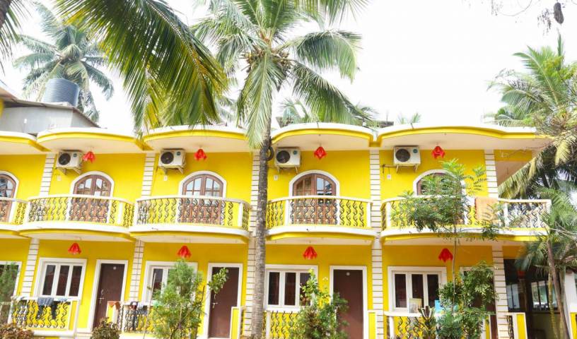 Dreams Palm Beach Resort - Get low hotel rates and check availability in Calangute, experience local culture and traditions, cultural hotels in Arpora, India 7 photos