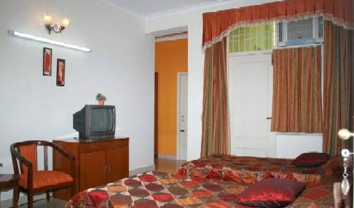 Garden Villa Homestay - 搜索在酒店和旅馆预订房间 Agra, 便宜的旅馆 3 相片