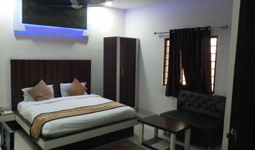 Hotel Gayatri Residency - 搜索在酒店和旅馆预订房间 Agra 11 相片
