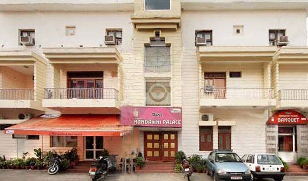 Hotel Mandakini Palace - Search for free rooms and guaranteed low rates in Kanpur 7 photos