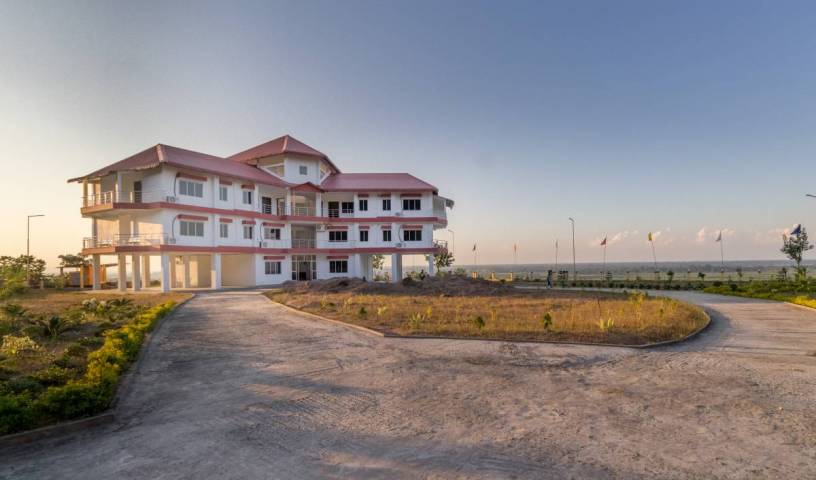 La Vue Resort - Search available rooms for hotel and hostel reservations in Golaghat 14 photos