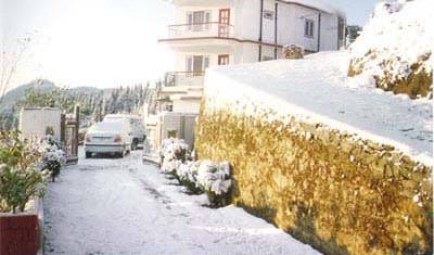 Sunrise Villa Shimla - Get low hotel rates and check availability in Shimla 7 photos