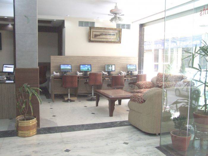 Hotel Raunak, New Delhi, India, popular hotels in top travel destinations in New Delhi
