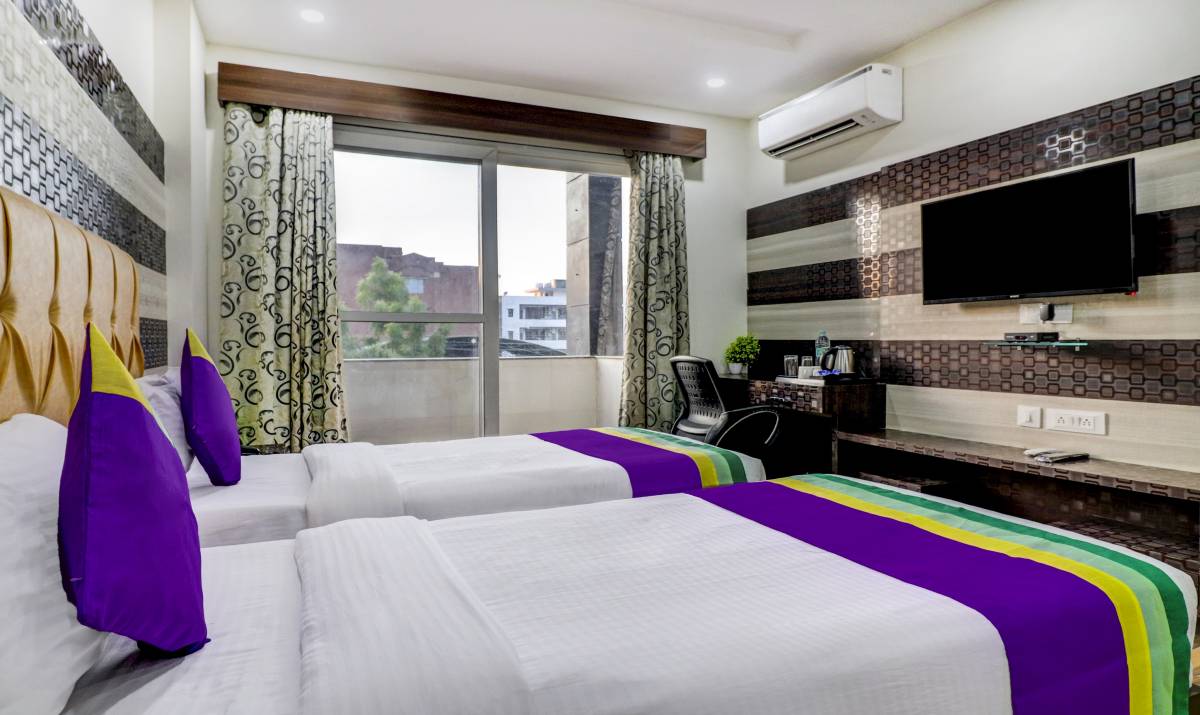 Green Earth, Gurgaon, India, hotels with free wifi and cable tv in Gurgaon