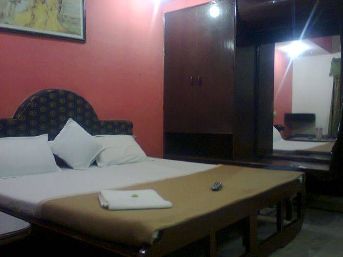 Hotel Aditya Palace, Agra, India, excellent deals in Agra