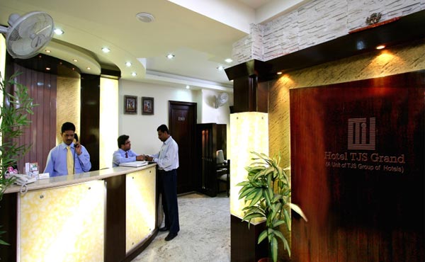 Hotel Amanda Tjs Grand, New Delhi, India, get travel routes and how to get there in New Delhi