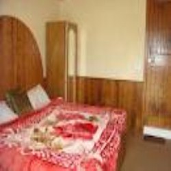 Hotel Manali Majestic, Manali, India, compare reviews, hotels, resorts, inns, and find deals on reservations in Manali