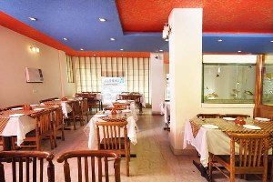 Hotel Mandakini Villas, Agra, India, Hotéis com ar condicionado dentro Agra