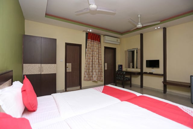Hotel Parashuram, Guwahati, India, India hotels and hostels