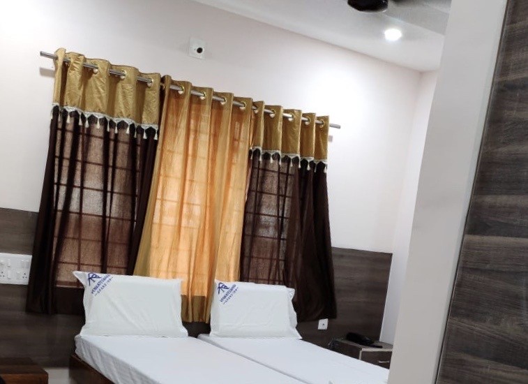 NB Venkateswara Grand Inn, Tirupati, India, hotels, lodging, and special offers on accommodation in Tirupati