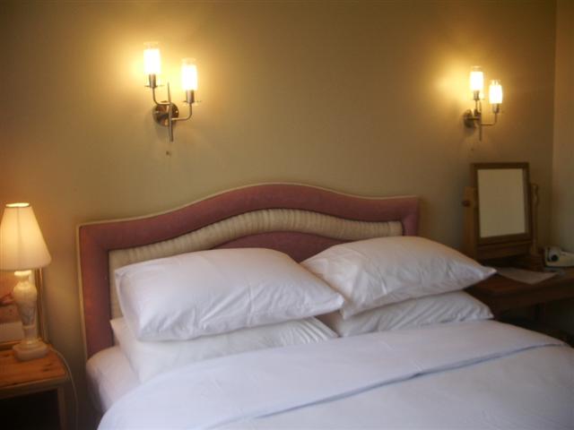 Claremount House, Galway, Ireland, city hotels and hostels in Galway