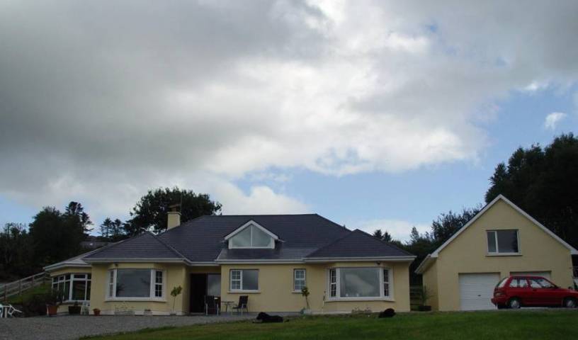 Sheenview Bed And Breakfast - Search for free rooms and guaranteed low rates in Kenmare 7 photos