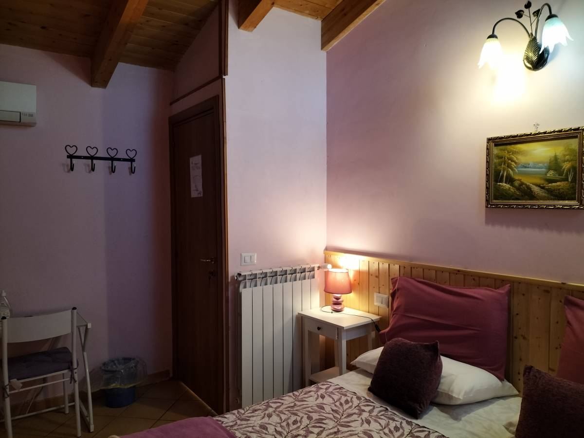 Bed E Breakfast Da Rosa, Linguaglossa, Italy, read reviews from customers who stayed at your hotel in Linguaglossa
