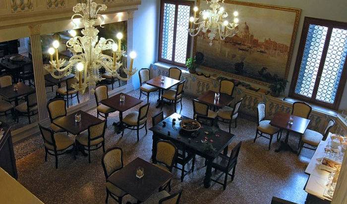 Ca' Centopietre - Search available rooms for hotel and hostel reservations in Venice 15 photos