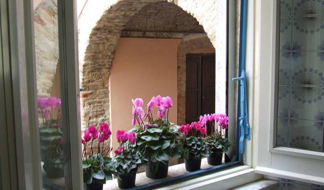 Casa Degli Artisti Poeti - Search available rooms for hotel and hostel reservations in Villamagna, cheap hotels 9 photos