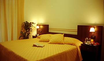 Hotel Marabel - होटल और हॉस्टल आरक्षण के लिए उपलब्ध कमरे खोजें Messina 5 तस्वीरें