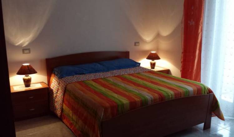 House Rosy - Căutați camere disponibile pentru rezervări de hoteluri și pensiuni în Cabras, Călătorii mari și hoteluri 6 fotografii