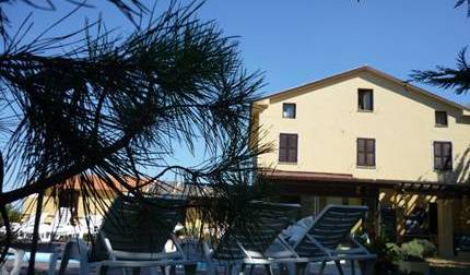 Villa Sibillini Luxury Villa Rental - Recherche de chambres disponibles pour réservations d'hôtels et d'auberges à Macerata 12 Photos