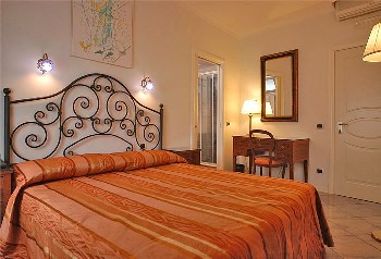 Fiorentini Residence, Napoli, Italy, Italy hotely a ubytovny