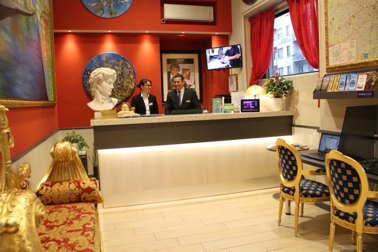 Hostel Demo, Milan, Italy, late hotel check in available in Milan
