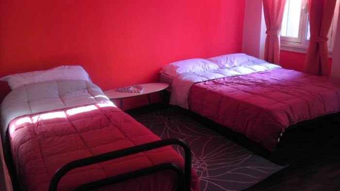 Hostel Sofytel, Milan, Italy, how to choose a booking site, compare guarantees and prices in Milan