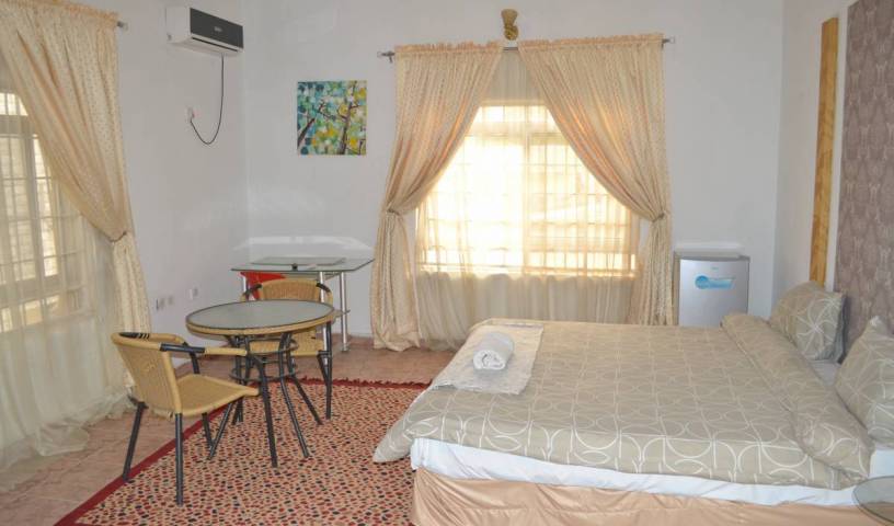 Black - Search available rooms for hotel and hostel reservations in Abuja 11 photos