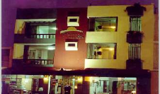 Portada del Sol Hostel - Get low hotel rates and check availability in Trujillo 3 photos